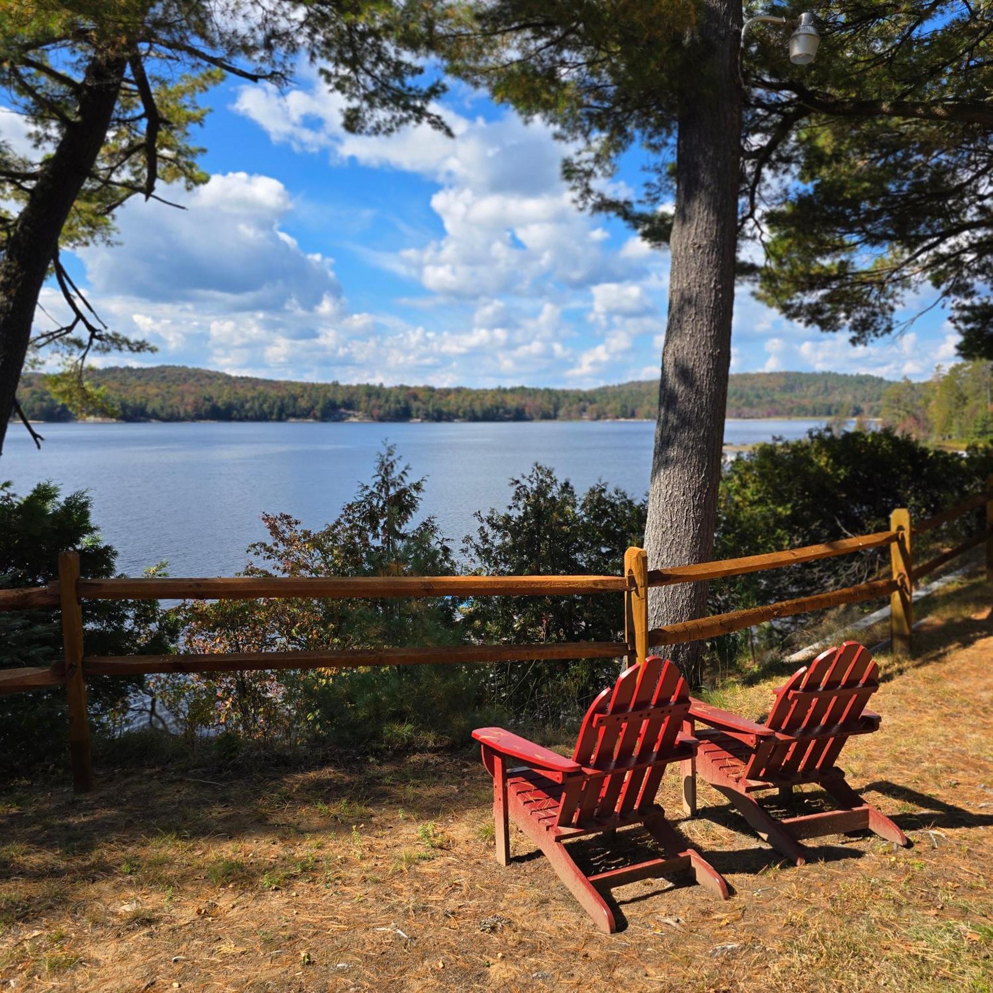 Paddler'S Rest Lakeside Cabins And Motel Long Lake Exteriör bild